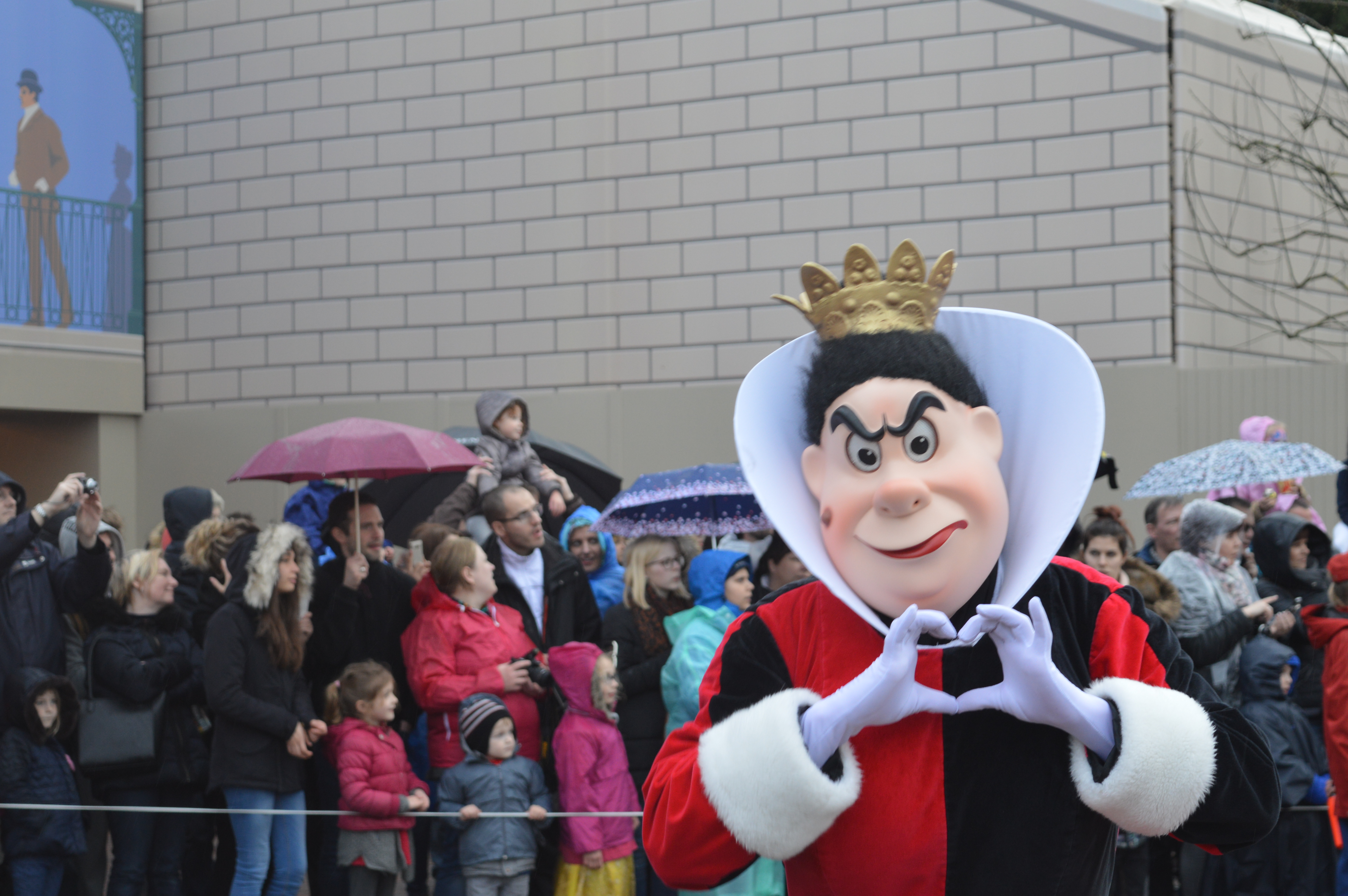 Disneyland Paris Tips For First Time Visitors Queen of Hearts