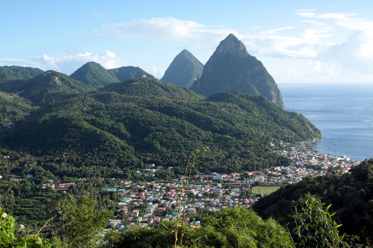 5 Best Hikes to Take When You’re in the Caribbean