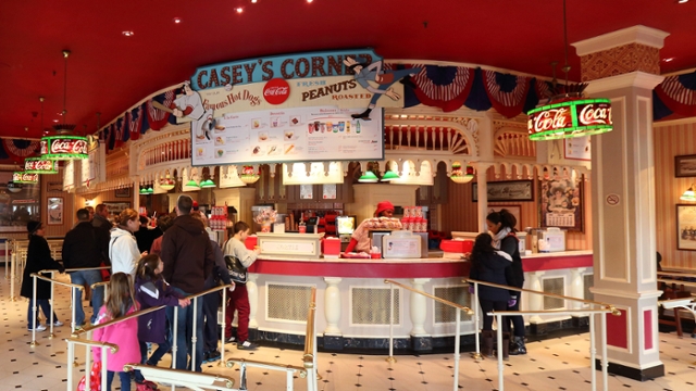 Essential Disneyland Paris Dining Experiences to Enjoy Casey's Corner