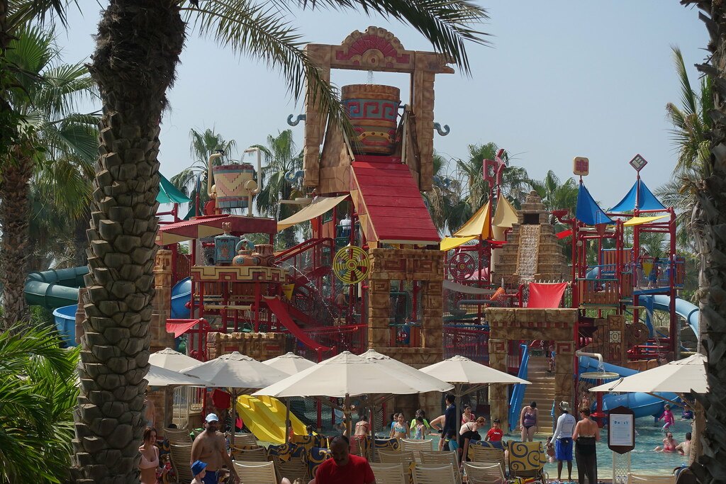 Best Kids Friendly Theme Parks in Dubai Aquaventure Waterpark