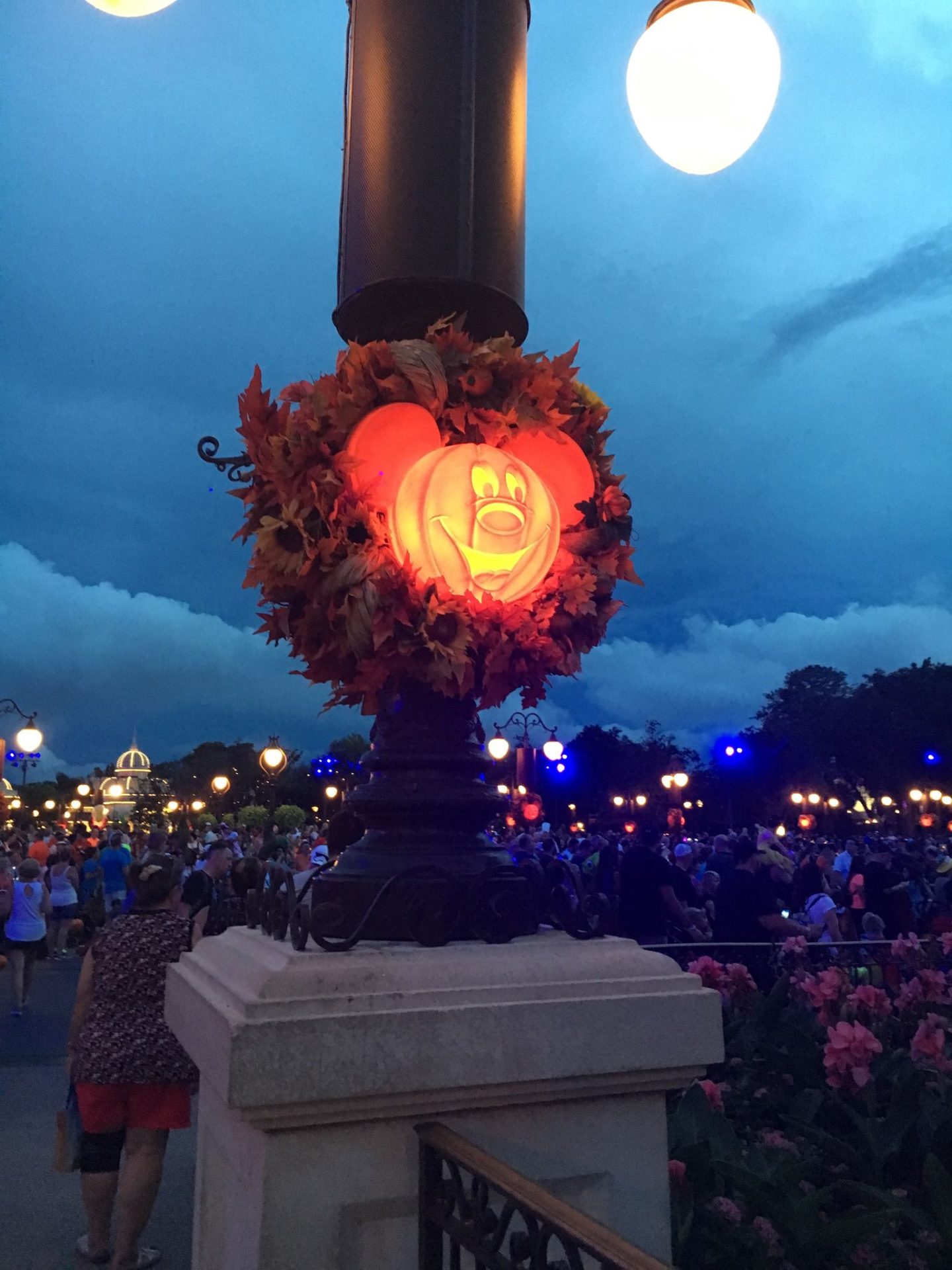 Halloween at Disney World The Ultimate 2024 Guide