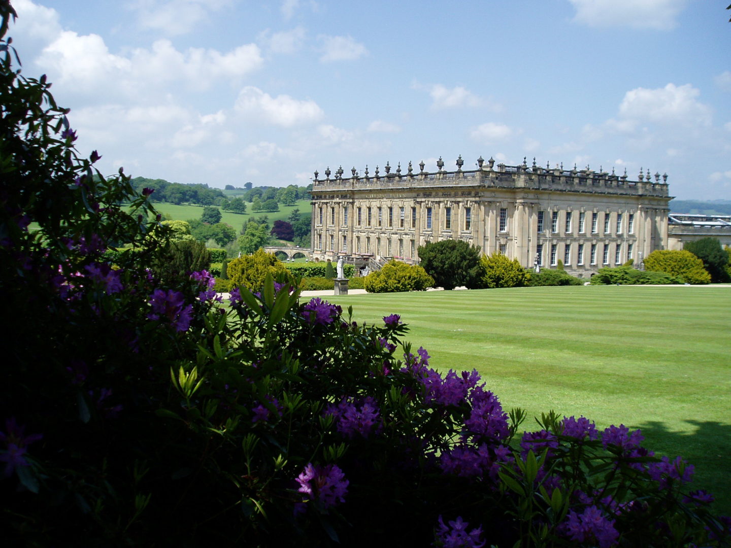 Chatsworth House - Things to do in The Peak District