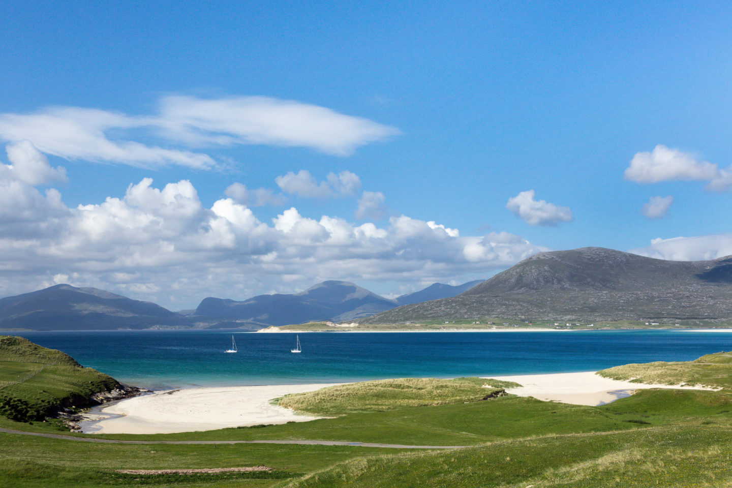 beauty spots in Scotland - the isle of Harris