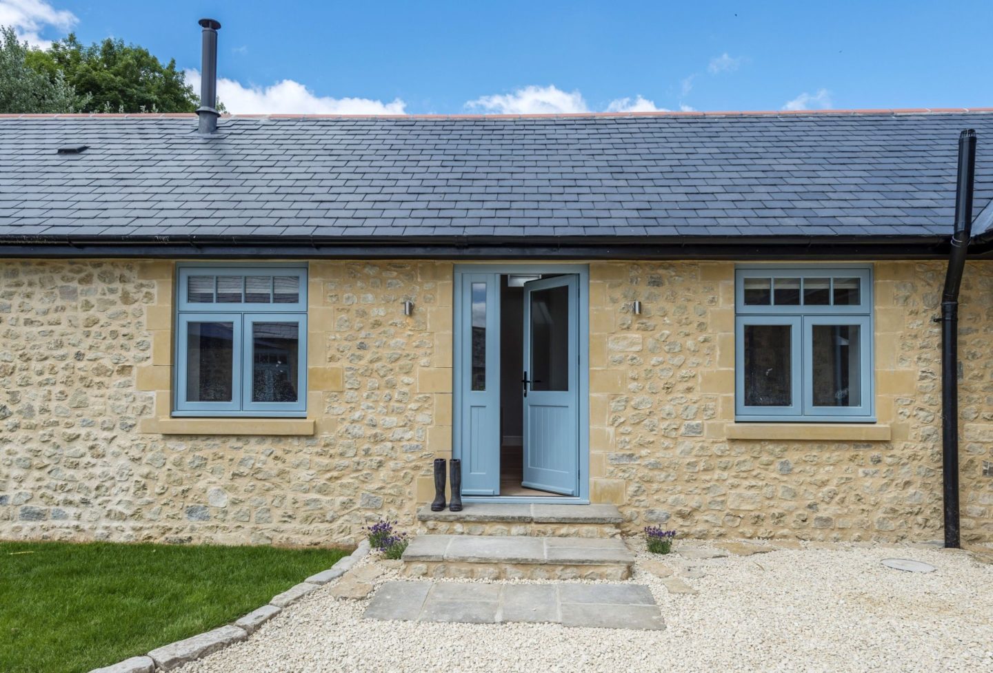 dog friendly cottages Dorset - Bower Cottage