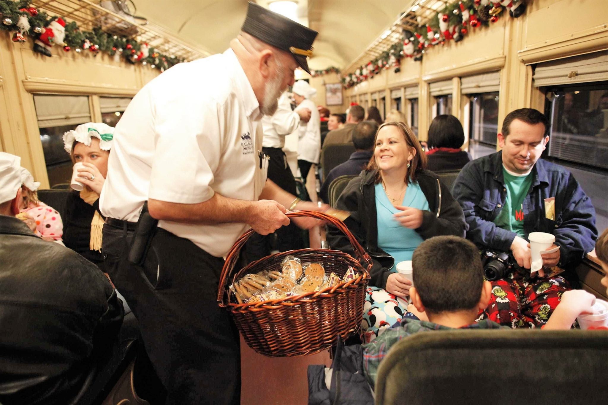 Polar Express Train Ride Near me in USA and Canada 2024